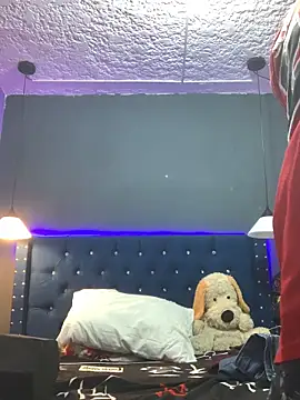 Snapshot of Salomon_koude chatting on February 21, 5:25 pm Salomon koude online show from February 21, 5:25 pm