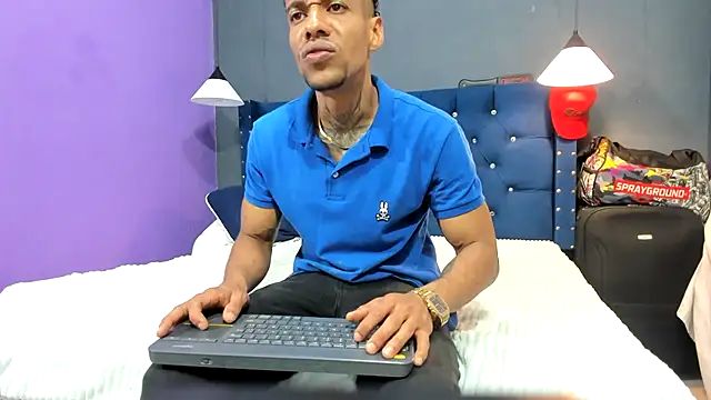 Snapshot of Salomon_koude chatting on March 5, 8:16 pm Salomon koude online show from March 5, 8:16 pm