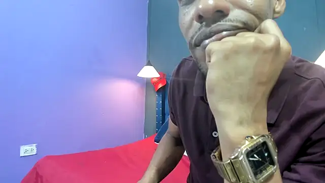 Snapshot of Salomon_koude chatting on March 7, 8:06 pm Salomon koude online show from March 7, 8:06 pm