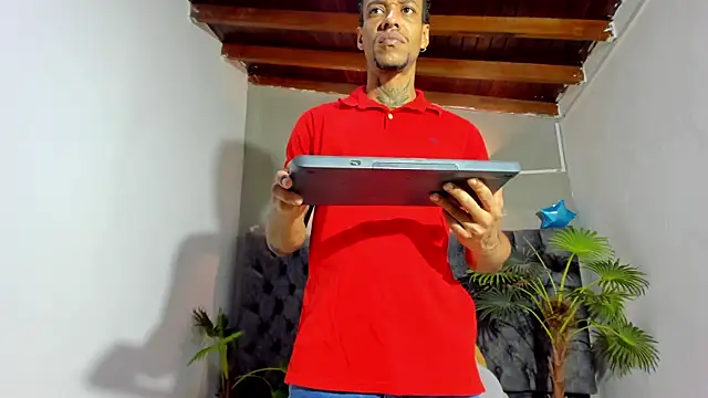 Snapshot of Salomon_koude chatting on July 28, 4:16 pm Salomon koude online show from July 28, 4:16 pm