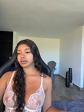 Snapshot of viktorya_xue chatting on June 11, 12:47 pm viktorya xue online show from June 11, 12:47 pm