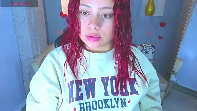 Snapshot of _Ambar72_b chatting on May 26, 1:07 pm Ambar72 b online show from May 26, 1:07 pm