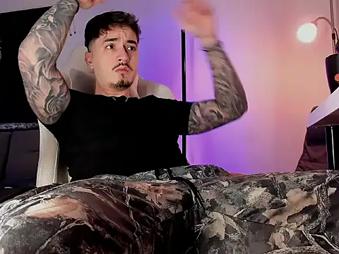 uptomatty online show from January 14, 8:42 am