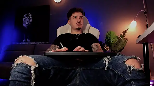 uptomatty online show from March 17, 8:06 am