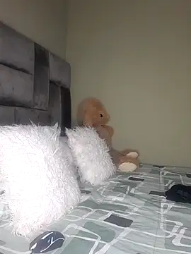 SlimRose24 online show from November 3, 1:40 am