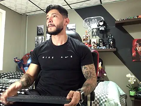 marcel crawford96 online show from February 19, 2:12 pm