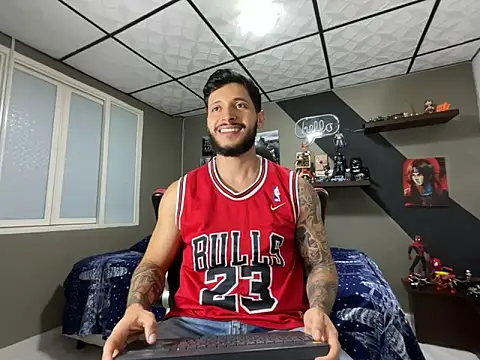 marcel crawford96 online show from June 20, 1:14 pm