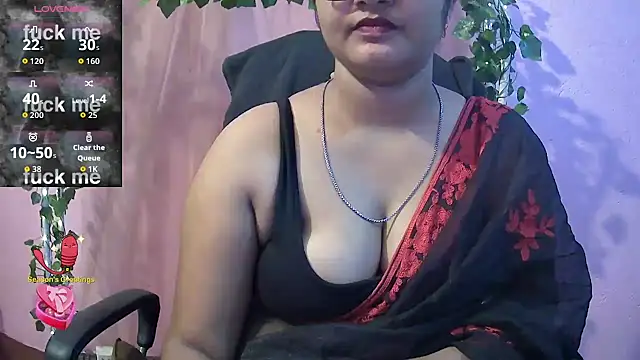 Snapshot of Pari-new chatting on May 15, 4:19 am Pari-new online show from May 15, 4:19 am