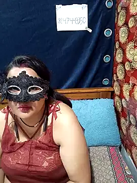 Snapshot of tina8th chatting on February 7, 5:51 pm tina8th online show from February 7, 5:51 pm