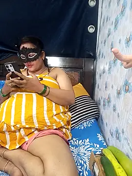 Snapshot of tina8th chatting on September 24, 4:43 pm tina8th online show from September 24, 4:43 pm