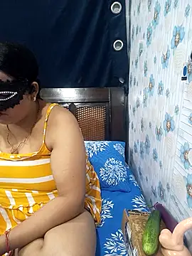 Snapshot of tina8th chatting on November 1, 5:15 pm tina8th online show from November 1, 5:15 pm