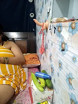 tina8th online show from April 27, 4:49 pm