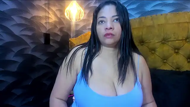 NahomiFireSex online show from May 14, 3:13 am