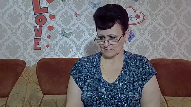 PaulaGolden online show from October 5, 8:12 am