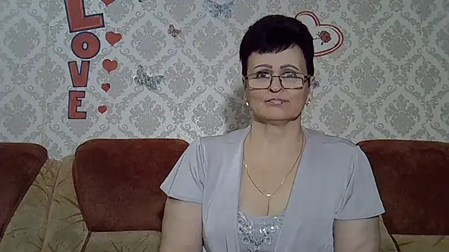 PaulaGolden online show from December 21, 4:36 pm