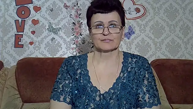 PaulaGolden online show from March 23, 12:09 pm