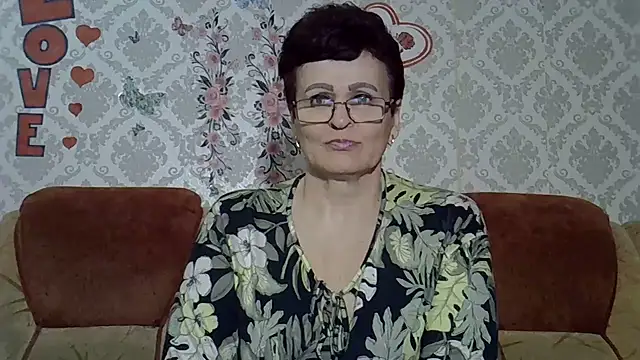 PaulaGolden online show from July 26, 1:29 pm