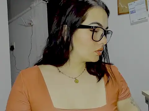 Snapshot of Babe-sofi chatting on July 13, 4:48 am Babe-sofi online show from July 13, 4:48 am
