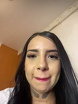 Snapshot of Alissfressa chatting on July 16, 12:05 am Alissfressa online show from July 16, 12:05 am