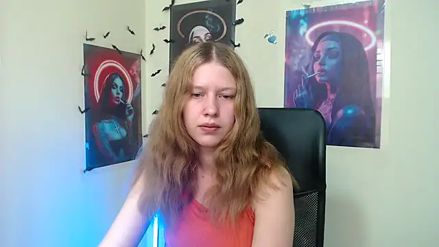 Snapshot of StellaCRL chatting on May 14, 12:23 pm StellaCRL online show from May 14, 12:23 pm