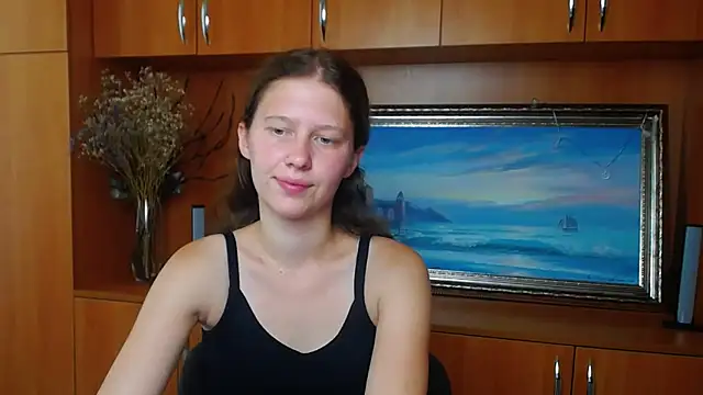 Snapshot of StellaCRL chatting on August 3, 11:59 am StellaCRL online show from August 3, 11:59 am