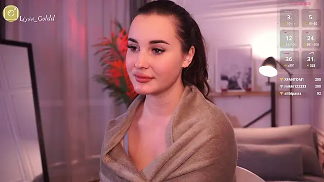 Snapshot of Liya_Gold_ chatting on March 19, 8:22 pm Liya Gold online show from March 19, 8:22 pm