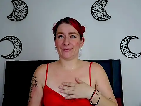 Snapshot of PamelaMK chatting on September 18, 11:12 am PamelaMK online show from September 18, 11:12 am