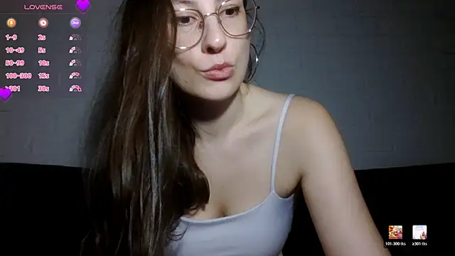 briannababy  online show from June 30, 7:26 pm