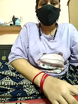 Snapshot of aarohi-pari chatting on July 2, 5:41 pm aarohi-pari online show from July 2, 5:41 pm