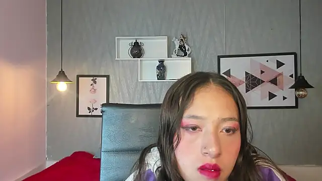 Snapshot of Valeria_roussi chatting on December 29, 2:52 pm Valeria roussi online show from December 29, 2:52 pm