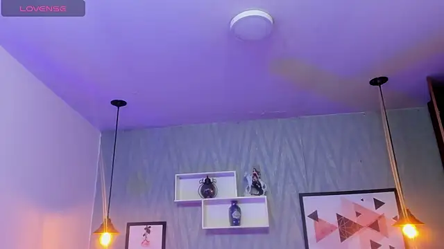 Snapshot of Valeria_roussi chatting on October 11, 2:04 pm Valeria roussi online show from October 11, 2:04 pm