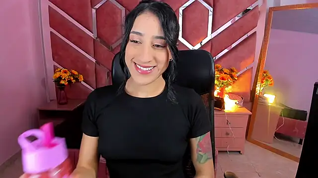 Eimy Sexy  online show from June 2, 1:13 pm