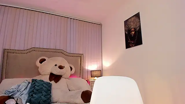 Valentina Se online show from January 14, 9:45 am