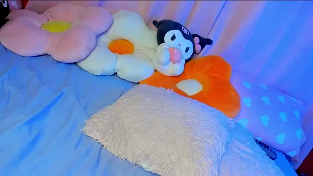 anni ross online show from February 15, 9:15 pm