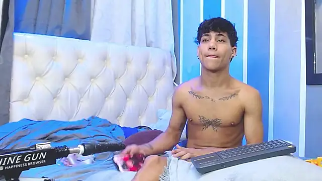 Sexys Boys Hot1 online show from December 18, 8:31 am