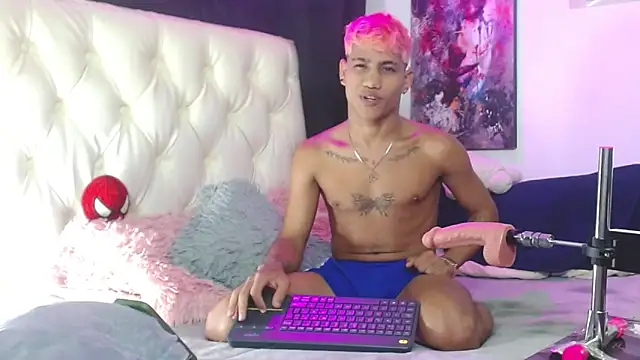 Sexys Boys Hot1 online show from February 6, 2:44 am