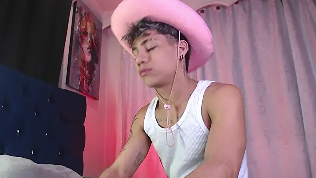 Sexys Boys Hot1 online show from April 26, 1:25 am