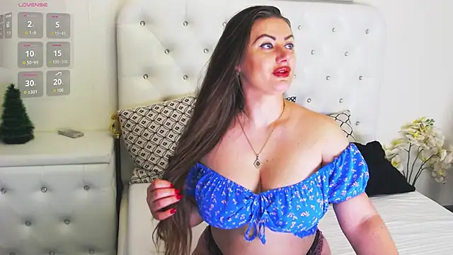 Ysabell01 online show from December 4, 5:28 am