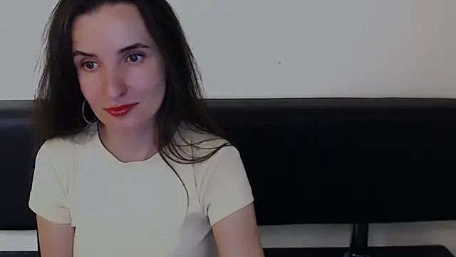 Snapshot of LaimaV_ chatting on May 31, 6:09 pm LaimaV online show from May 31, 6:09 pm