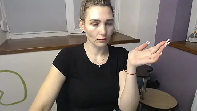  sexy lady online show from November 14, 9:30 am