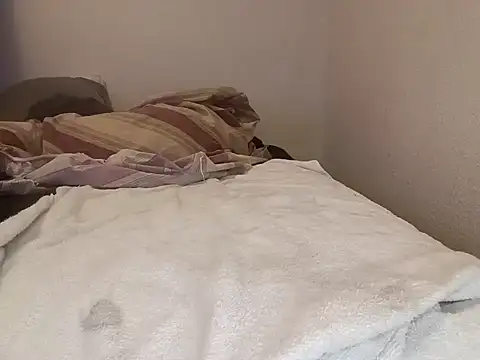 Snapshot of yasohw chatting on January 1, 12:22 pm yasohw online show from January 1, 12:22 pm