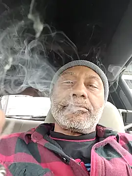 Snapshot of yasohw chatting on March 9, 7:48 pm yasohw online show from March 9, 7:48 pm