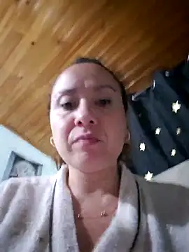 RenataSexy  online show from May 5, 2:08 am