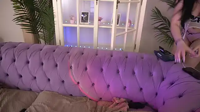 NikkiGoldSide online show from June 22, 5:54 pm