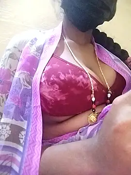 Snapshot of Jyotilakshmi chatting on January 10, 6:20 pm Jyotilakshmi online show from January 10, 6:20 pm