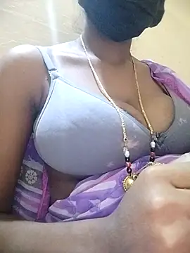 Snapshot of Jyotilakshmi chatting on January 11, 6:24 pm Jyotilakshmi online show from January 11, 6:24 pm