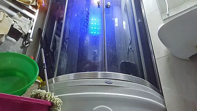 Snapshot of AlejandraDelaney chatting on December 2, 11:51 pm AlejandraDelaney online show from December 2, 11:51 pm