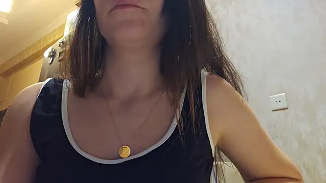 Snapshot of AlejandraDelaney chatting on January 10, 9:31 pm AlejandraDelaney online show from January 10, 9:31 pm