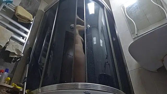 Snapshot of AlejandraDelaney chatting on February 10, 10:40 pm AlejandraDelaney online show from February 10, 10:40 pm