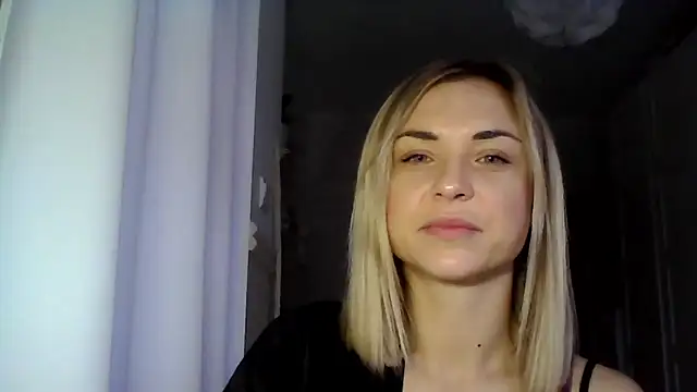 Snapshot of ashley_xlove chatting on December 4, 7:39 am ashley xlove online show from December 4, 7:39 am